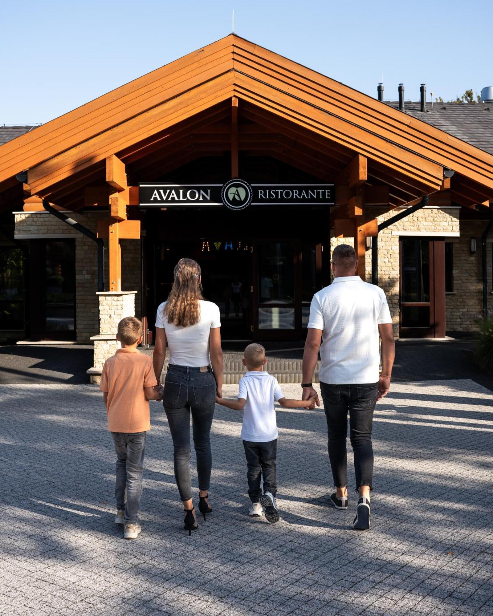 Avalon Resort & Spa Miskolc Exterior foto